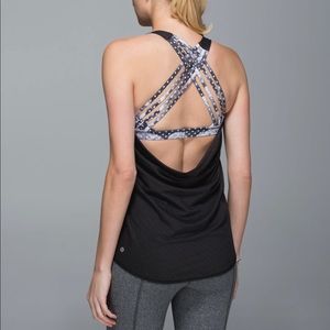 Lululemon Free to be Wild tank black multi SIZE 4
